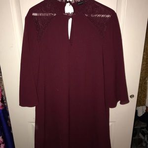 Short Maroon High Necked Dress w/ Detailed Collar